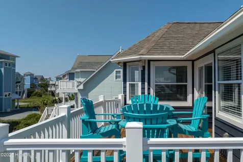 124 N Permuda Wynd Drive North Topsail Beach NC 28460