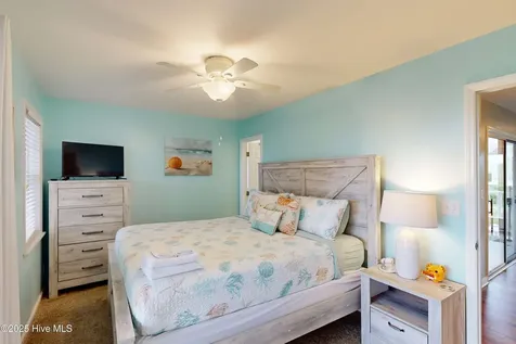 124 N Permuda Wynd Drive North Topsail Beach NC 28460