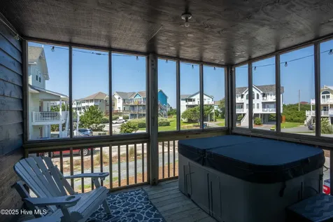 124 N Permuda Wynd Drive North Topsail Beach NC 28460