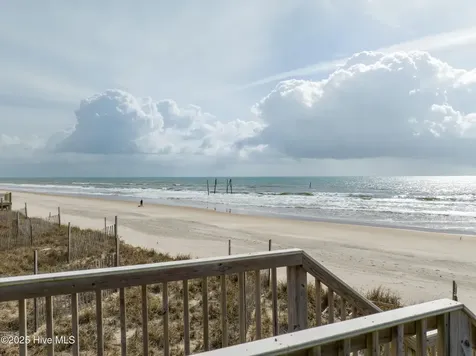 124 N Permuda Wynd Drive North Topsail Beach NC 28460