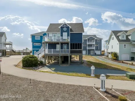 124 N Permuda Wynd Drive North Topsail Beach NC 28460