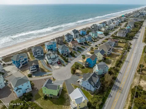 124 N Permuda Wynd Drive North Topsail Beach NC 28460