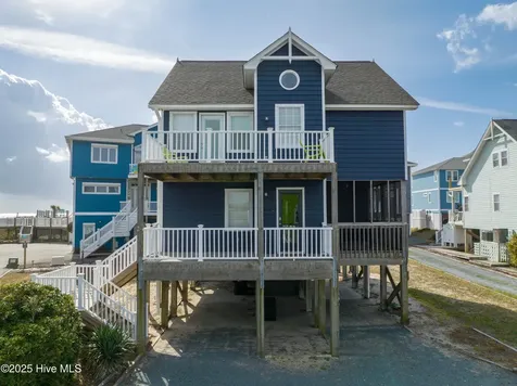 124 N Permuda Wynd Drive North Topsail Beach NC 28460