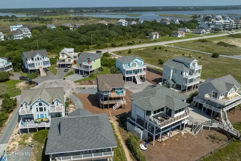 124 N Permuda Wynd Drive North Topsail Beach NC 28460