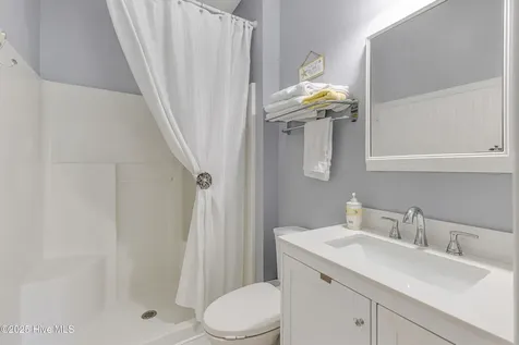 5065 Wyncie Wynd Southport NC 28461