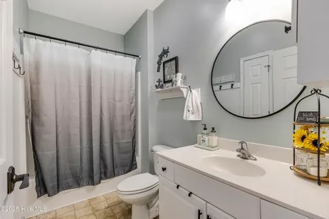 5065 Wyncie Wynd Southport NC 28461