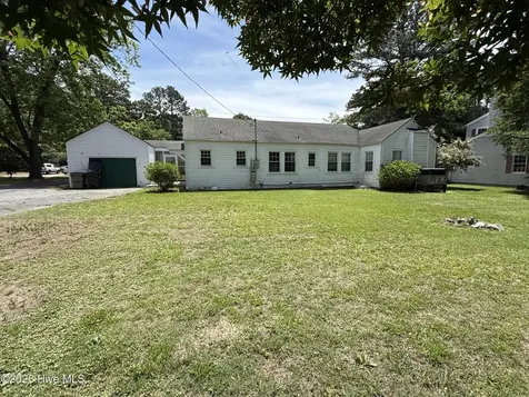 617 N Church Street Mount Olive NC 28365