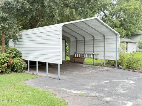 617 N Church Street Mount Olive NC 28365