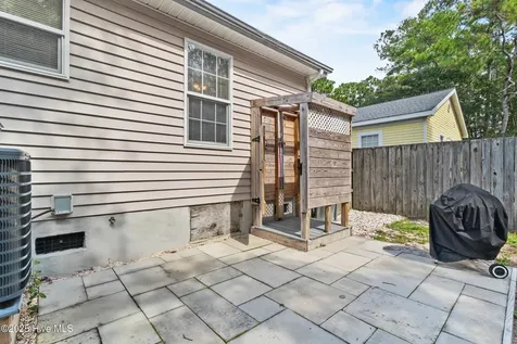 316 NE 52nd Street Oak Island NC 28465