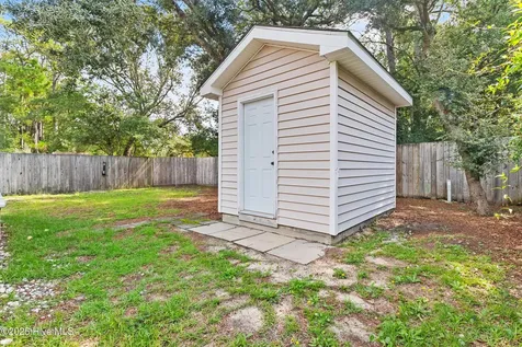 316 NE 52nd Street Oak Island NC 28465