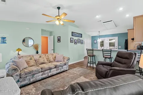 316 NE 52nd Street Oak Island NC 28465