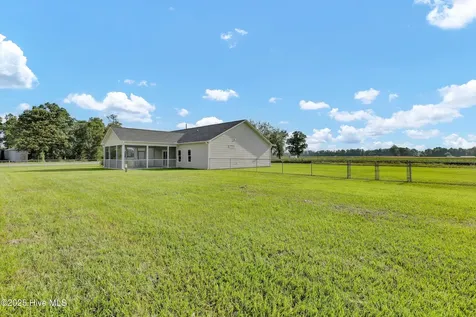 122 Watering Pond Road Pink Hill NC 28572