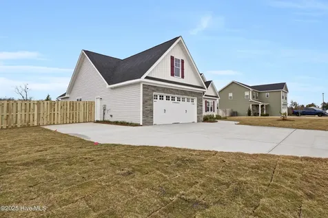 20 Peach Court Burgaw NC 28425