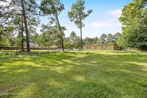 503 Johnson Street Aberdeen NC 28315