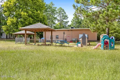 503 Johnson Street Aberdeen NC 28315