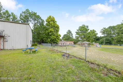 503 Johnson Street Aberdeen NC 28315