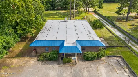 503 Johnson Street Aberdeen NC 28315