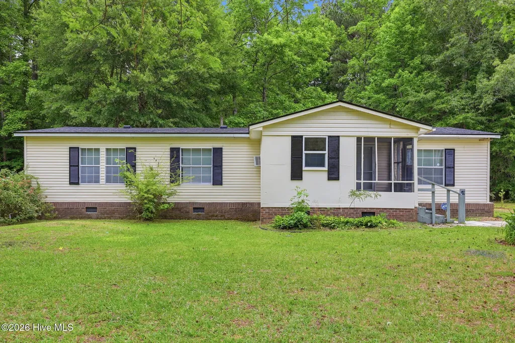 98 Autumn Drive Plymouth NC 27962