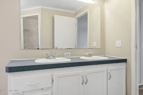 98 Autumn Drive Plymouth NC 27962