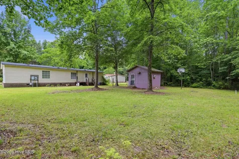 98 Autumn Drive Plymouth NC 27962