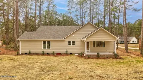 30121 Deercroft Drive Wagram NC 28396