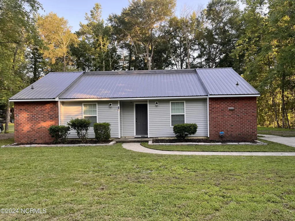 1531 Rosemond Drive Greenville NC 27834