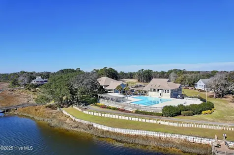 3147 Fairway 3 Court SW Supply NC 28462