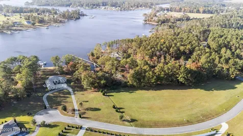 572 Dawson Creek Boulevard Oriental NC 28571