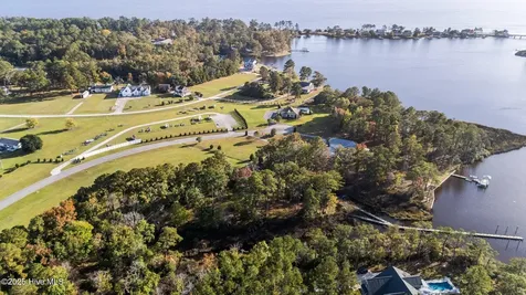 572 Dawson Creek Boulevard Oriental NC 28571