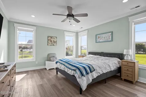 1710 Olde Farm Road Morehead City NC 28557