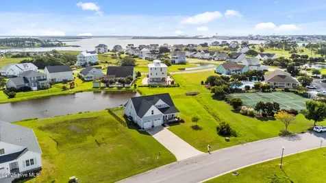 1710 Olde Farm Road Morehead City NC 28557