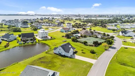 1710 Olde Farm Road Morehead City NC 28557