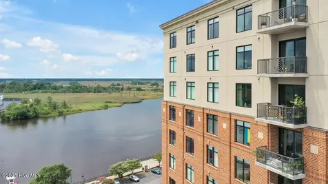 240 N Water Street Wilmington NC 28401