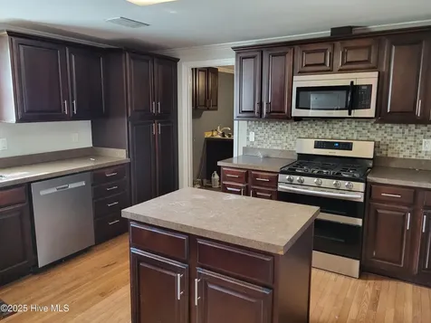 267 Sixth Street Aurora NC 27806