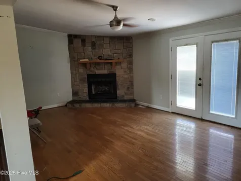 267 Sixth Street Aurora NC 27806