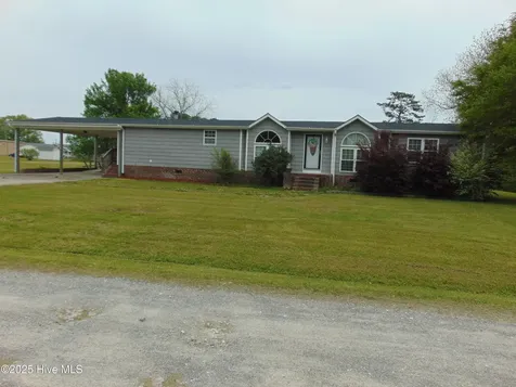 267 Sixth Street Aurora NC 27806