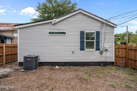 1001 N 7th Street Wilmington NC 28401