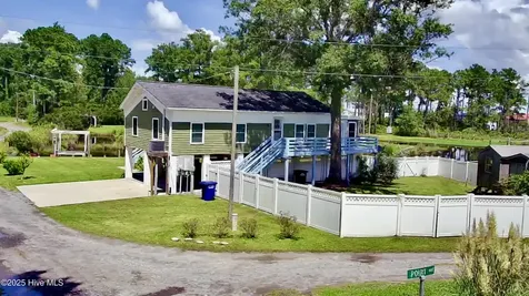 173 Hideaway Road Belhaven NC 27810