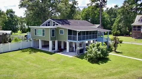 173 Hideaway Road Belhaven NC 27810