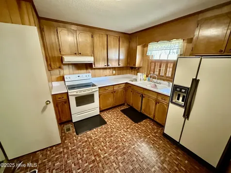 225 Tip Toe Road Edenton NC 27932