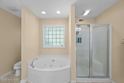 111 Twin Creek Lane Havelock NC 28532