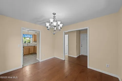111 Twin Creek Lane Havelock NC 28532
