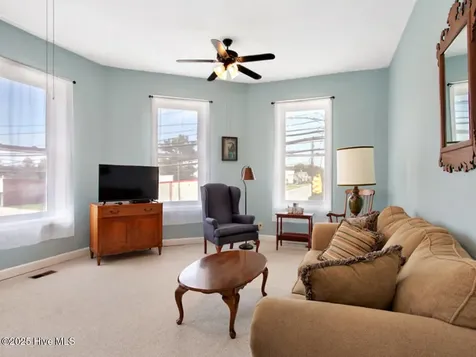 288 Pamlico Street Belhaven NC 27810