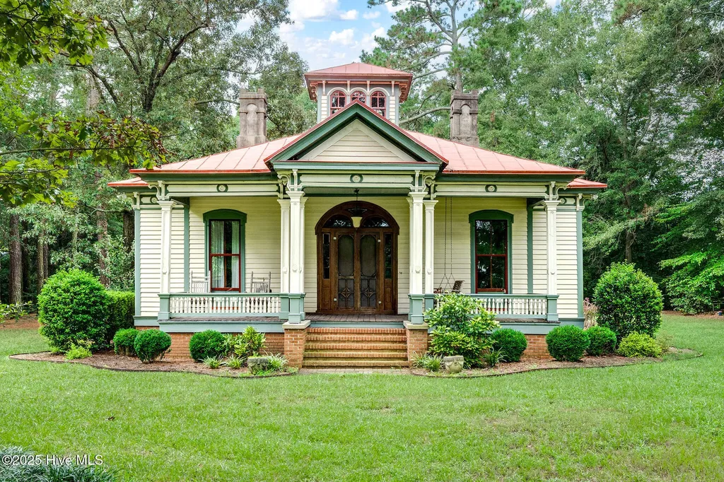 393 Moltonville Road Clinton NC 28328