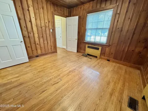 306 Wilson Avenue Kinston NC 28501