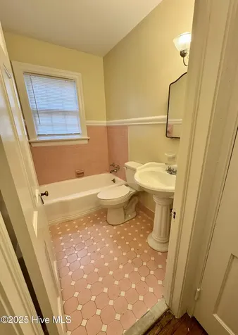 306 Wilson Avenue Kinston NC 28501