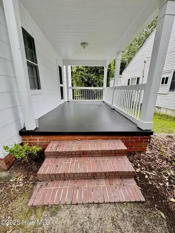 306 Wilson Avenue Kinston NC 28501