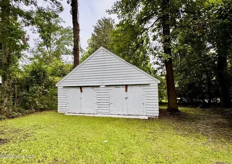 306 Wilson Avenue Kinston NC 28501