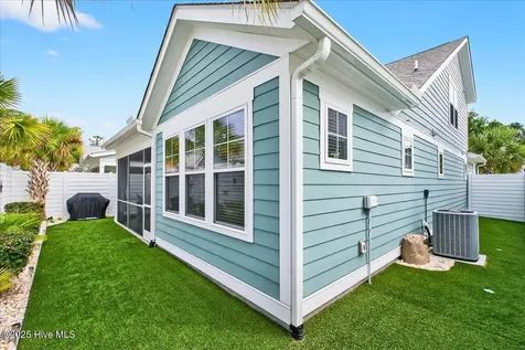 2109 Manor Parc Drive Calabash NC 28467