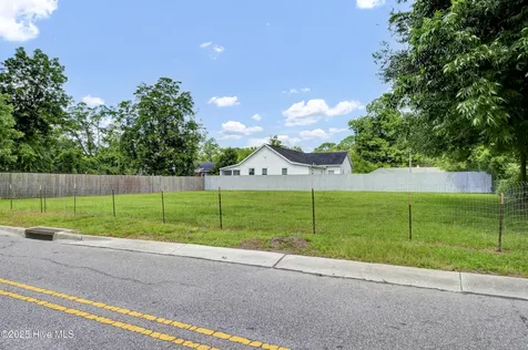 109 & 113 Clay Street Wilmington NC 28405